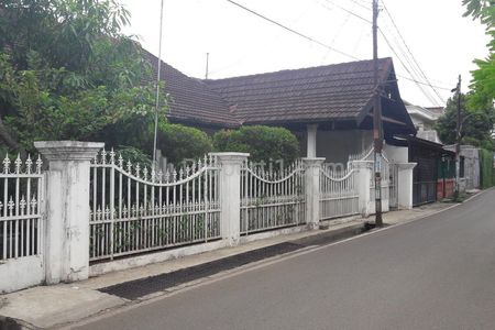 Jual Cepat Rumah Strategis dan Asri di Cireundeu, Ciputat Timur, Tangerang Selatan