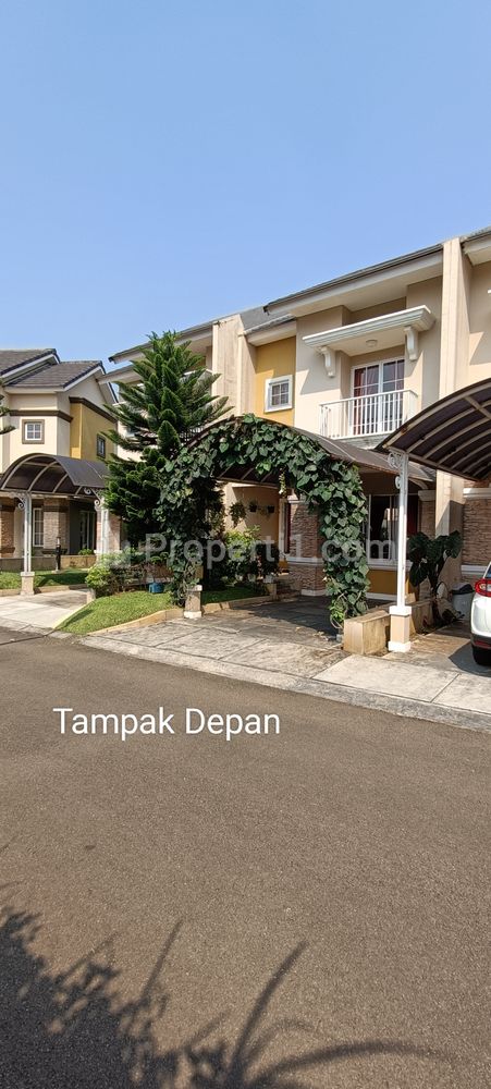 Tampak Depan Rumah