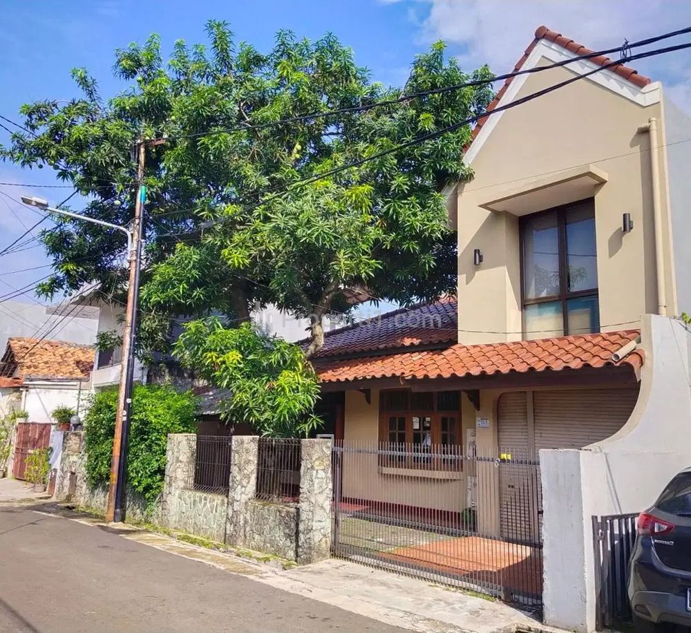Jual Rumah Strategis di Warung Jati Timur, Kalibata, Pancoran, Jakarta Selatan