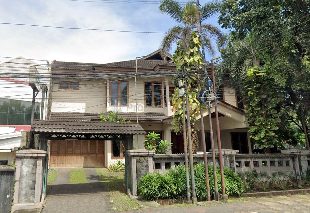 Jual Rumah Sangat Mewah Hook di Kramat Pela, Kebayoran Baru, Jakarta Selatan