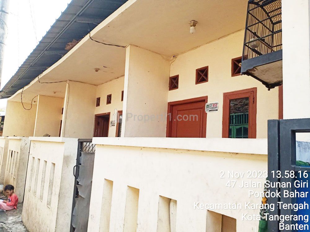 Dijual Rumah Kontrakan 4 Unit di Pondok Bahar Karang Tengah Tangerang, dekat RS Mandaya Royal Hospital Puri, SAMSAT Ciledug, Hari Hari Ciledug