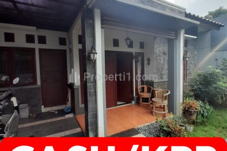 Dijual Rumah Second Murah di Bintaro Tangerang Selatan - Hadap Selatan