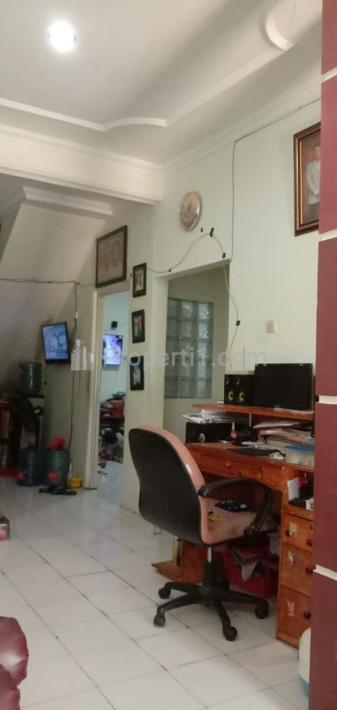 Jual Rumah 2 Lantai di Perumahan Cileungsi Hijau