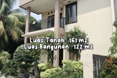 Jual Rumah 2 Lantai Mewah Harga Nego di Grand Depok Melati Sektor Melati