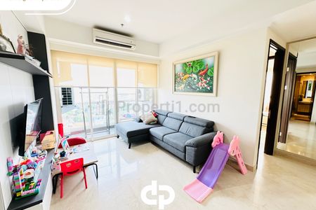 For Rent Menteng Park Apartment - 3 Bedroom Full Furnished and Private Lift Unit - Near Taman Ismail Marzuki and Cikini Station