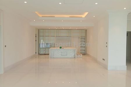 For Sale Apartment The St Regis 3BR Fully Furnished