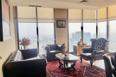 Dijual Office Space Full Furnished Luas 300m2 di Menara Alamanda Simatupang Jakarta Selatan