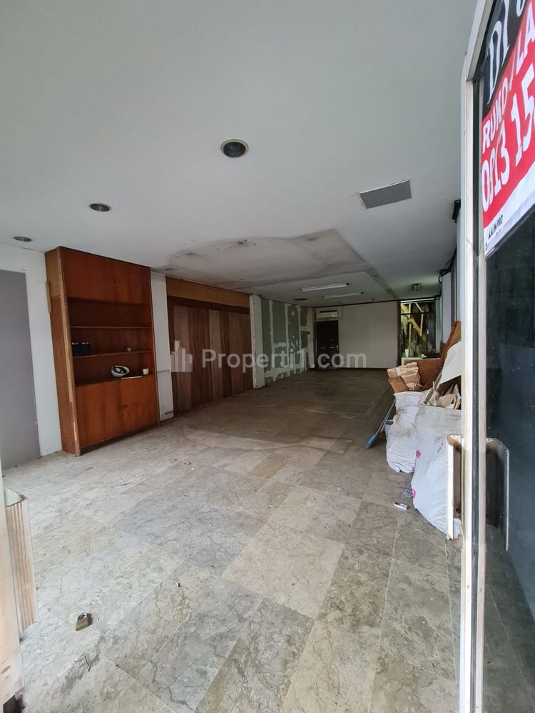 Dijual Ruko 3 Lantai di Grand Wijaya Center Darmawangsa Kebayoran Baru Jakarta Selatan