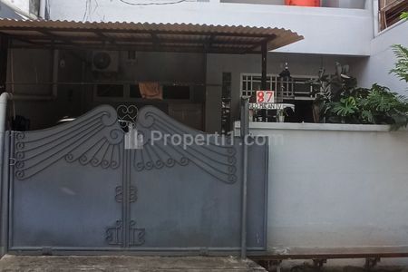 Dijual Murah BU Rumah 2 Lantai Siap Huni di Tomang Pulo Macan Jakarta Barat - Luas Tanah 90m2