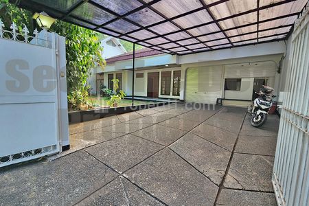 Disewakan Rumah di Area Senopati/SCBD/Selong Jakarta Selatan STD482