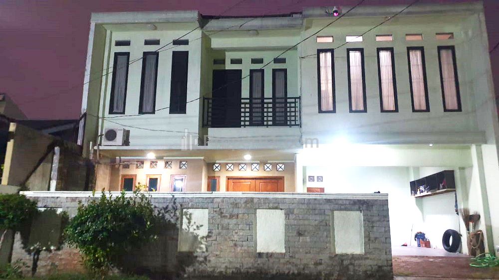 Rumah Dijual di Villa Dago Tol Serua Ciputat Dekat Stasiun Sudimara, PEMKOT Tangerang Selatan, Tol BSD, Pasar Modern BSD City, RS Buah Hati Ciputat