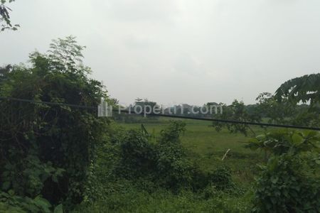 Tanah Dijual di Pinggir Jalan Raya Serang Cibarusah Bekasi - Cocok untuk Bangun Industri dan Gudang