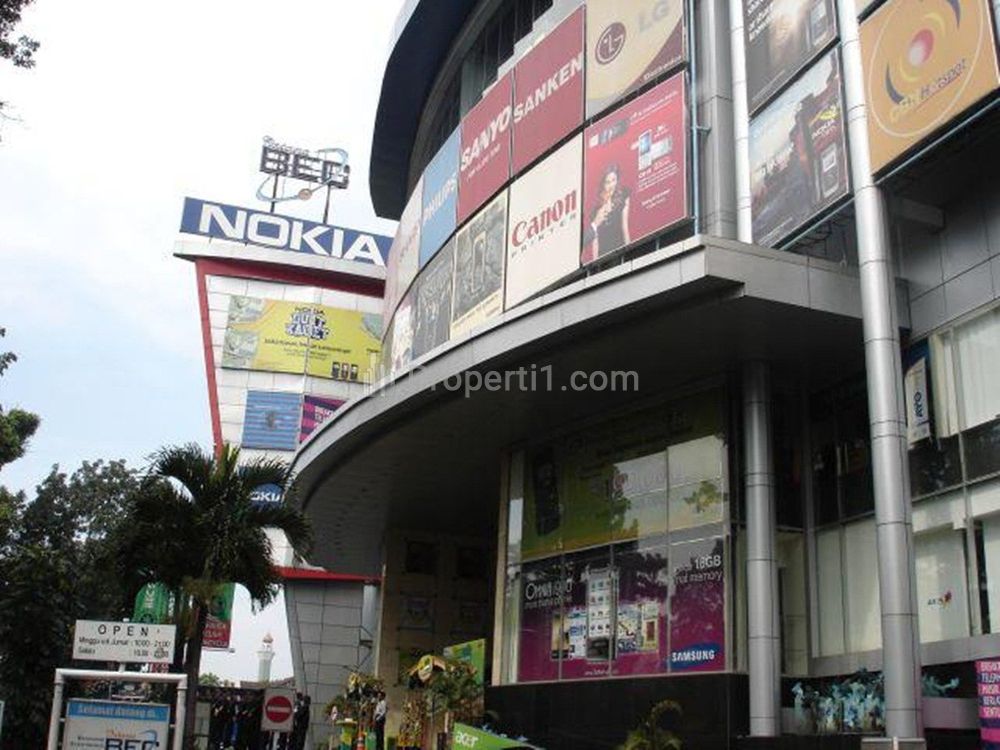 Jual Kios Murah di Mall Istana BEC Kota Bandung Kawasan Pusat Elektronik, Luas 10.7m2