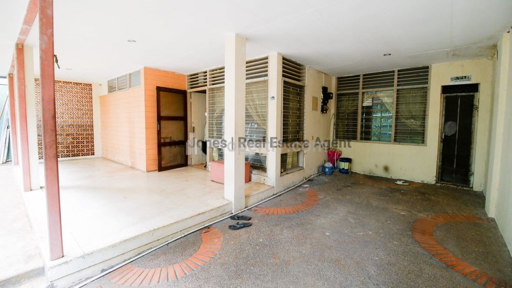Disewakan Rumah Semi Furnished di Cililin Kebayoran Baru Jakarta Selatan