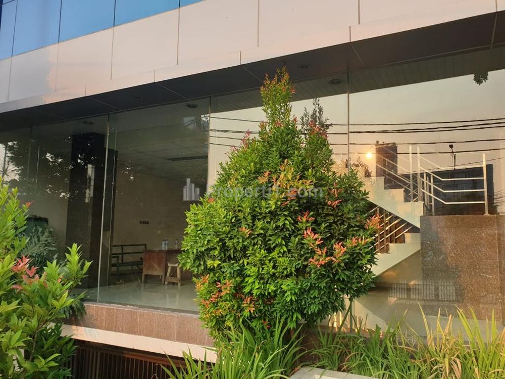 Dijual Brand New Office Building 8,5 Lantai di Mampang Jakarta Selatan