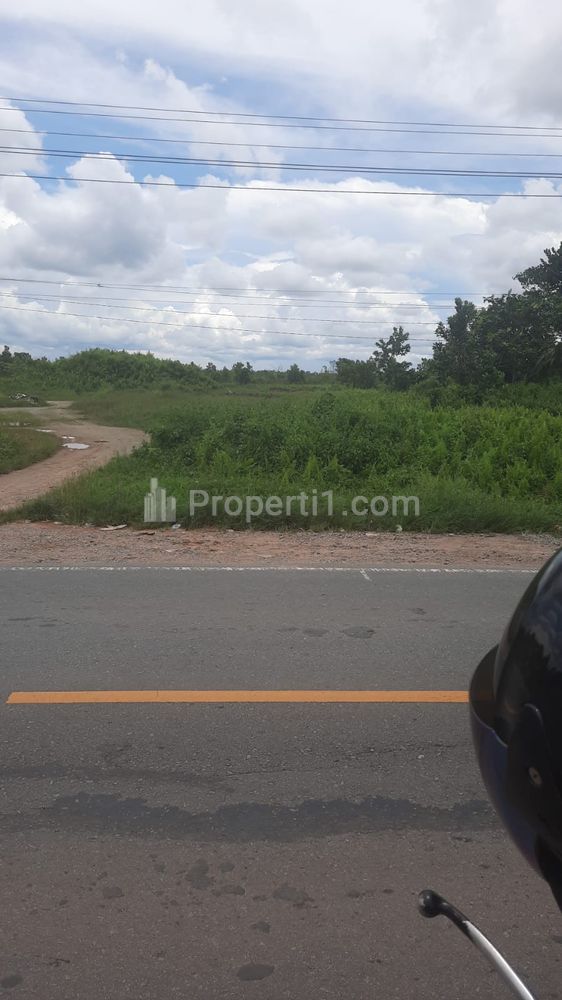 Dijual Tanah Luas 2 Hektar di Jalan Raya Sungai Pinyuh Anjungan Mempawah Kalimantan Barat, Lokasi Strategis Akses Terminal Internasional Kijing