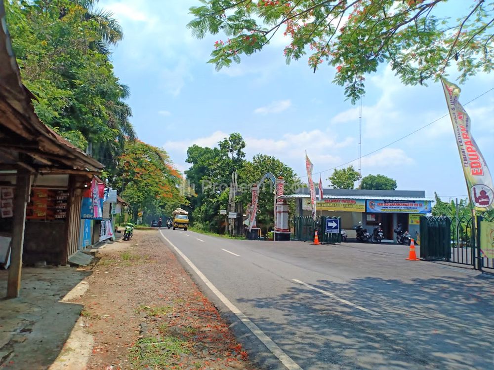 Dijual Tanah Luas 225m2 Siap Dibangun di Mojogedang Karanganyar Jawa Tengah, Harga 125 Juta