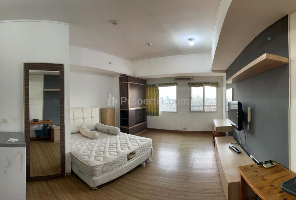 Disewakan Bulanan / Tahunan Apartemen Seasons City Type Studio Full Furnished, Lokasi Strategis Dekat Pintu Keluar Masuk Tol, Grogol - Jakarta Barat