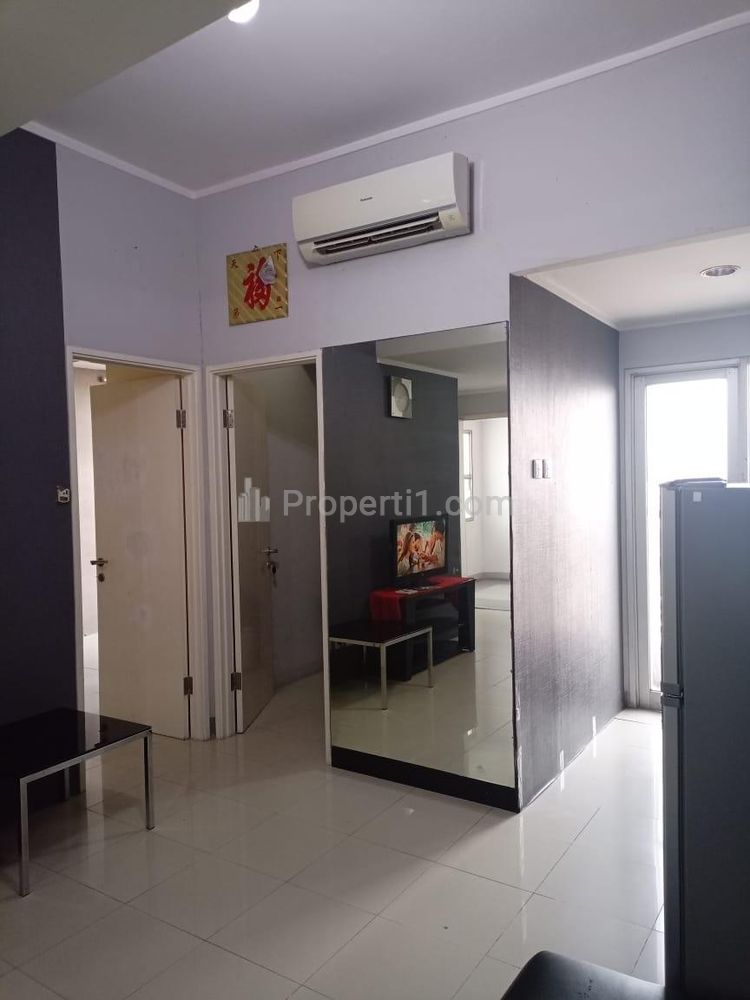 Sewa Tahunan Apartemen Season City Type 2BR Hook Full Furnished Luas 55 m², Dekat Universitas Trisakti dan Untar, Pintu Keluar-Masuk Tol