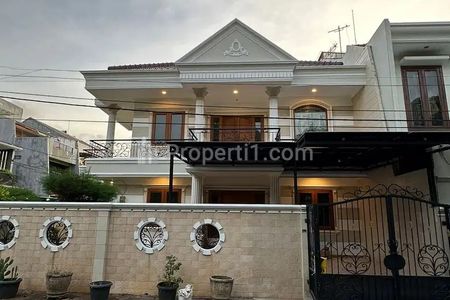 Dijual Murah BU Rumah 3 Lantai di Citra Garden 3 Kalideres Jakarta Barat - Harga NEGO, Baru Direnovasi