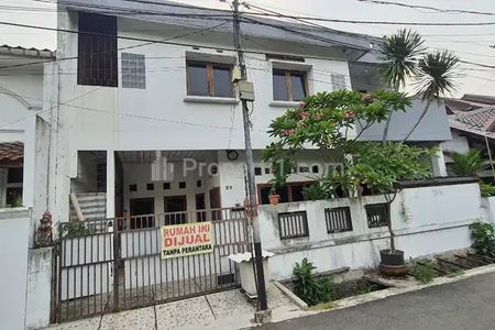 Dijual Rumah 2 Lantai Siap Huni di Komplek Bangun Cipta Cipinang Jakarta Timur