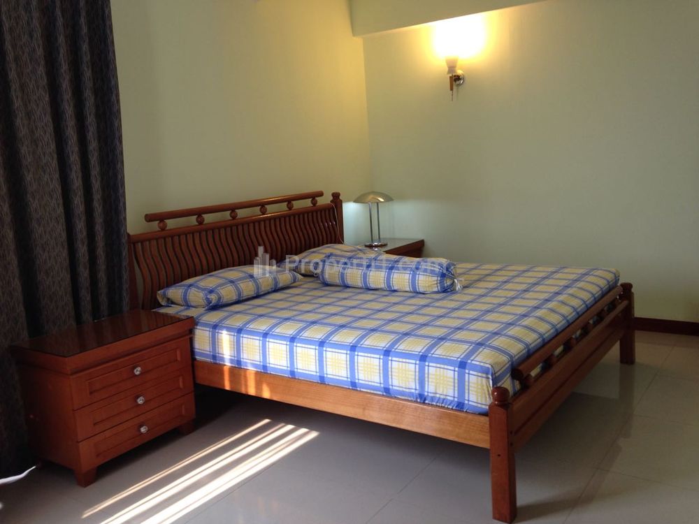 Dijual Good Unit Taman Anggrek Condominium 2 Bedroom Furnished Best Deal