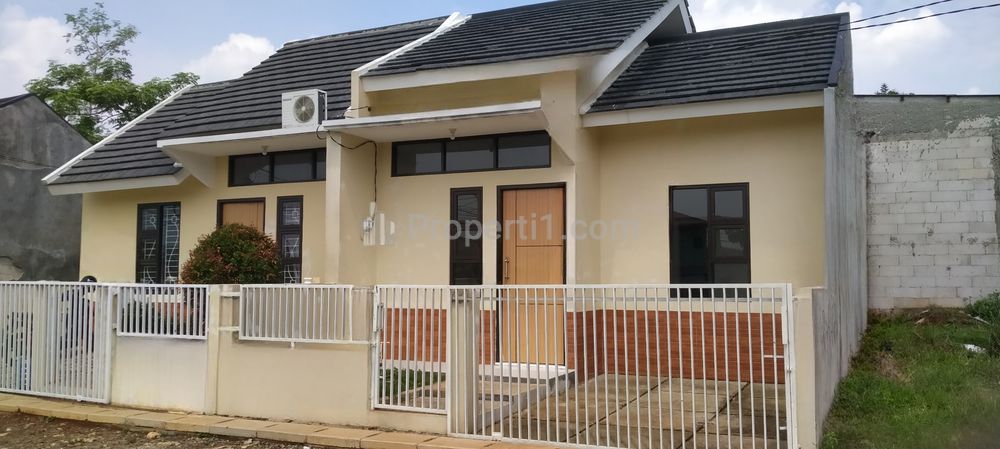 Dijual Rumah Siap Huni di Lokasi Strategis, Pedurenan Mustikajaya Bekasi - Mustika Asri