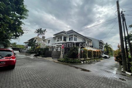 Dijual Rumah Mewah 2 Lantai Sangat Strategis dalam Komplek Margahayu Raya, Rancasari, Bandung