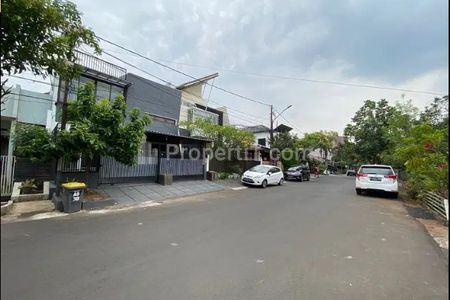 For Sale Rumah Cantik Komplek Elit Bona Indah Lebak Bulus, Cilandak, Jakarta Selatan