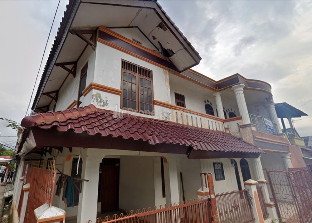 Jual Rumah Kosong Murah 2 Lantai di Kranggan Permai Jatisampurna Bekasi, Luas Tanah 168m2, Luas Bangunan 250m2