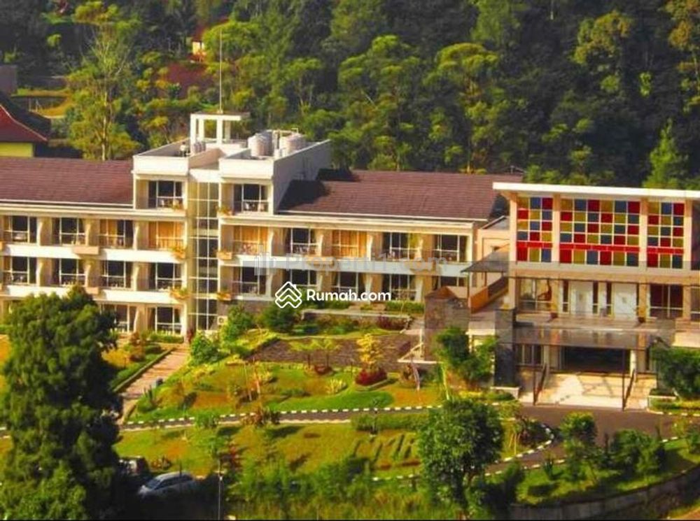 Jual Cepat Hotel Bagus Bintang 3 di Ciloto Puncak, Masih Operasional, Luas Tanah 12.000m2, 69 Kamar
