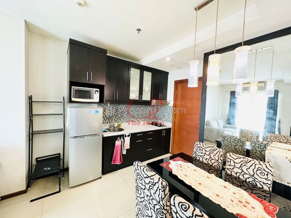 Disewakan Apartemen Thamrin Residence Jakarta Pusat - 1 BR Fully Furnished