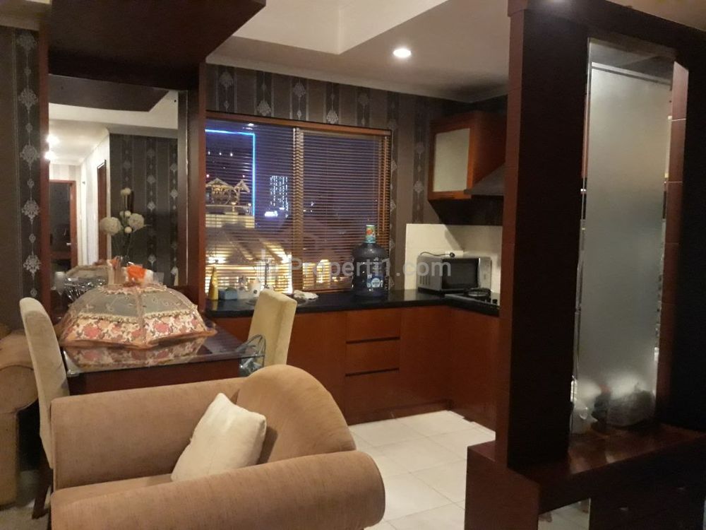 Sewa Apartemen Sudirman Park Jakarta Pusat Type 3 Bedroom Full Furnished, dekat Gedung Intiland Tower, WTC Sudirman, dan Sampoerna Strategic Square