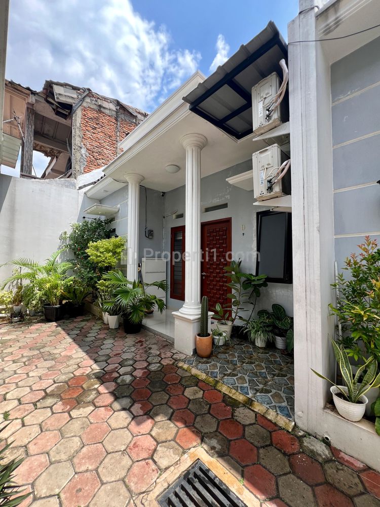 Rumah Dijual Di Ciganjur Dekat Toll Brigif