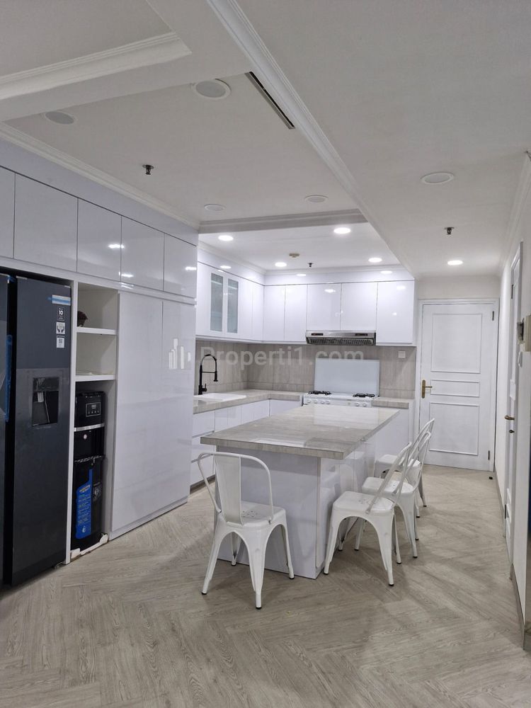 Sewa Apartemen Ambassador 1 Kuningan Type 3BR 135m2 Furnished, dekat ITC Kuningan, Lotte Shopping Avenue, dan Tokopedai Tower