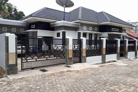 Dijual Rumah Minimalis Modern di Perum Villa Anugerah Residence, Rawasari, Kota Baru, Jambi, Luas Tanah 240m2, Luas Bangunan 150m2