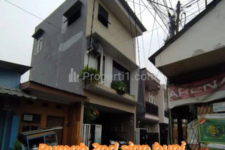 Jual Rumah Second Siap Huni di Rawa Belong Palmerah Jakarta Barat, 3 Lantai, 3 Kamar Tidur, SHM