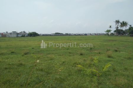 Dijual Tanah untuk Perumahan Subsidi di Pinggir Jalan Sultana Karanganyar dekat Blokang Sukatatani Kabupaten Bekasi
