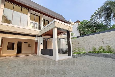 Dijual Cepat Rumah Bagus 2 Lantai di Kemang Jakarta Selatan, Luas Tanah 569m2, Luas Bangunan 500m2 STD389