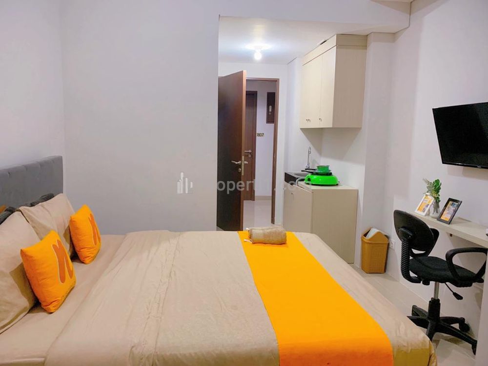 Sewa Bulanan Apartemen Transpark Juanda Bekasi Tipe Studio Fully Furnished Unit 1823