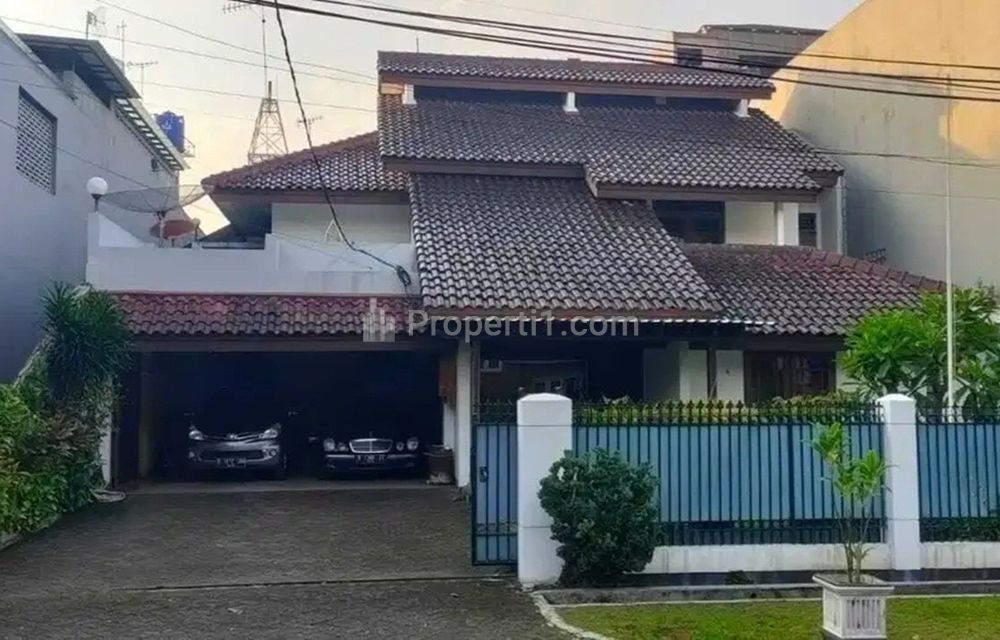 Jual Rumah Lama Sangat Bagus di Cikatomas Kota Jakarta Selatan