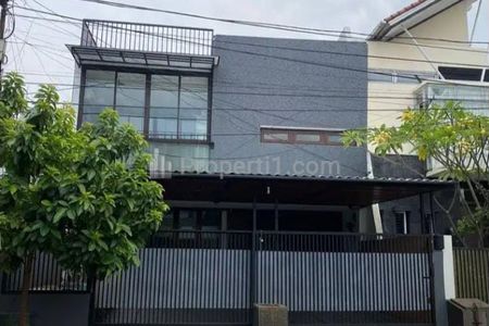 Jual Rumah Bagus Minimalis di Jalan Bona Indah Lebak Bulus, Cilandak, Jakarta Selatan