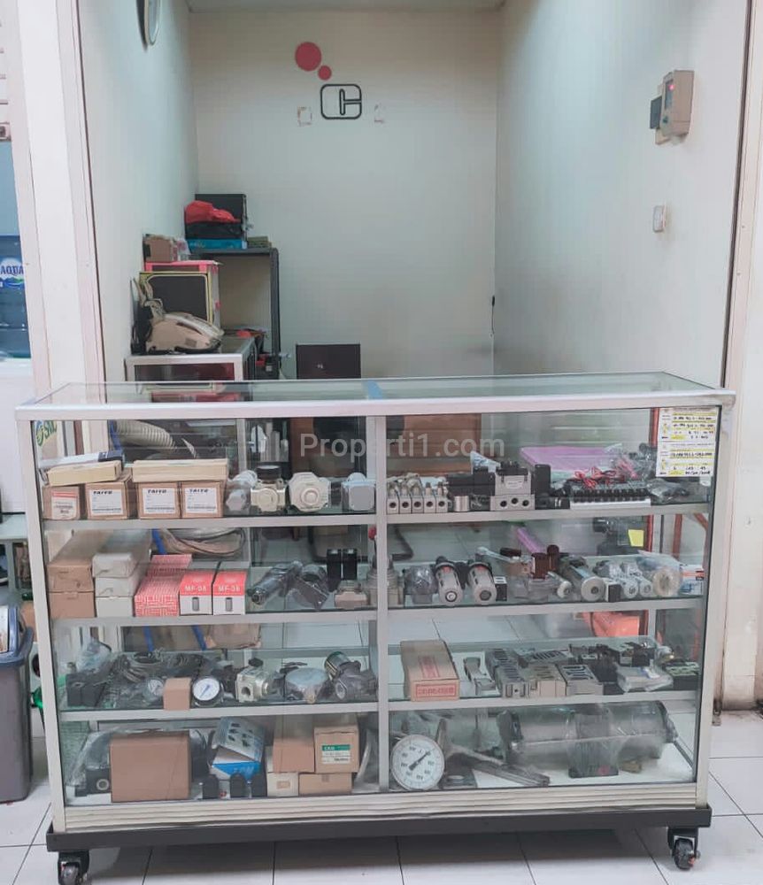 Dijual Kios di LTC Glodok (Lindeteves Trade Center) Lantai 2, Taman Sari, Jakarta Barat