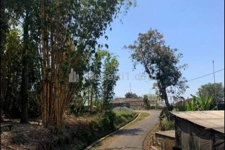 Jual Tanah Luas 3.050 m2 Cocok untuk Villa di Tulungrejo Bumiaji Kota Batu Malang