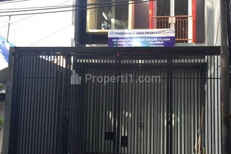 Disewakan Ruko 2,5 Lantai di Jl. Kampung Bali Tanah Abang Jakarta Pusat