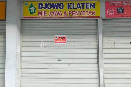 Tampak Depan kios