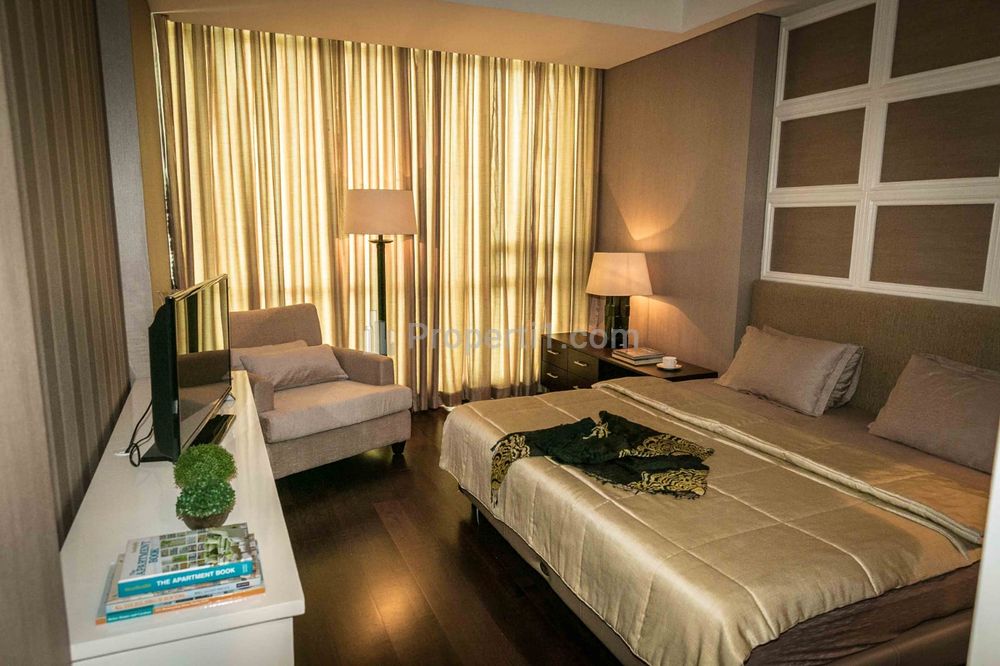 For Rent Apartment Kemang Village - 3+1 BR Fully Furnished Size 165m2