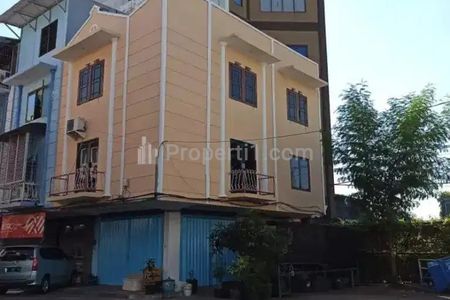 Jual Ruko 3 Lantai Kosong Bagus di Klampis Ngasem Kota Surabaya