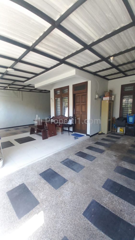 Jual Rumah Nyaman dan Aman Daerah Strategis di Sutorejo Prima Indah Surabaya Timur, dekat Galaxy Mall, Pakuwon City, Mulyosari, Kenjeran, dan ITS