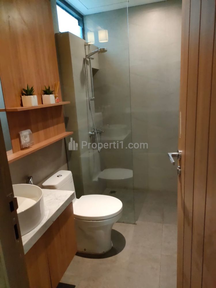 Jual Rumah Cluster Baru 2.5 Lantai 4+1 Kamar Tidur Quantis Signature BSD City